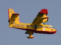 canadair_05_small.jpg