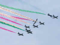 frecce_tricolori_10.jpg (31058 byte)